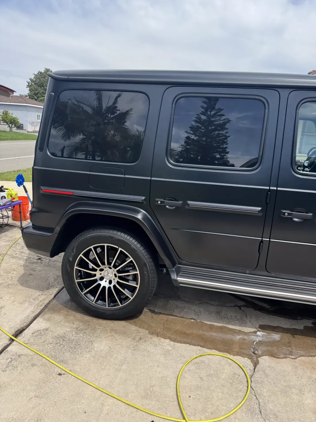 Mercedes G Class being decontaminated on the driveway before coating